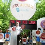 El candidato del PP a la Alcadía criticó los «incumplimientos» del alcalde en materia laboral, a lo que atribuyó las protestas en Tussam