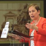 La presidenta de Navarra, Uxue Barkos, durante su intervención en un desayuno informativo celebrado hoy en un hotel de Madrid