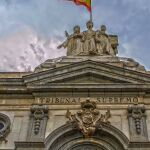 El Supremo condena a 13 años a dos amantes empleados de funeraria por planear el asesinato de un empresario