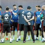 El nuevo seleccionador español, Fernando Hierro, comparece en rueda de prensa, en Krasnodar (Rusia). EFE/Javier Etxezarreta