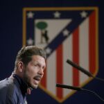 El entrenador del Atlético de Madrid, el argentino Diego Simeone, durante la rueda de prensa