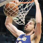 Pau engrandece a los Lakers