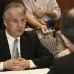 Rumanía subirá cinco puntos el IVA para cumplir con el FMI