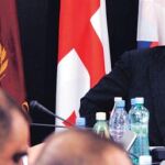 Moscú expulsa a dos funcionarios de la OTAN tras la crisis de los espías rusos