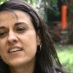 Anna Gabriel durante su entrevista a una televisión suiza.