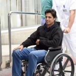 Francisco Rivera Ordoñez saliendo del hospital Quirón de Zaragoza