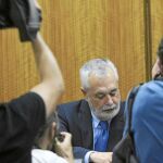 Griñán compareció de forma reciente en la comisión de los cursos de formación