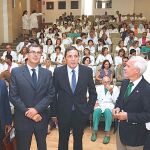 Sáez Aguado y Luis Domingo González, entre otros, presentan al nuevo gerente del Hospital de Palencia, Felipe Mielgo