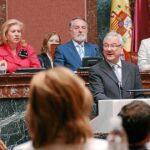 Valcárcel anuncia rebajas fiscales para jóvenes, pymes y las familias