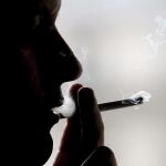 El consumo de tabaco en el bar desencadenó los hechos