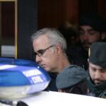 Alfonso Basterra (i), el padre de la niña Asunta Basterra Porto.