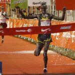 Imagen de archivo del ganador de la San Silvestre 2008
