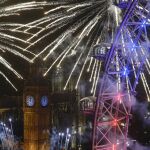 Londres da la bienvenida al nuevo año