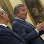 El ministro de Educación, Íñigo Méndez de Vigo y al presidente de CRUE-Universidades, Segundo Píriz, hoy en la sede del Ministerio