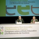Casi 400000 euros para hablar de éxito educativo donde más fracaso existe
