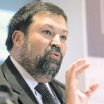 Caamaño desoye a los fiscales y apoya la reforma del aborto