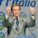 Fini, ayer, en un acto en Bastia Umbria, cerca de Perugia