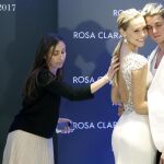 Los 'instagramers' Jay Alvarrez y Alexis Ren, una pareja estadounidense con más de siete millones de seguidores en la red social Instagram