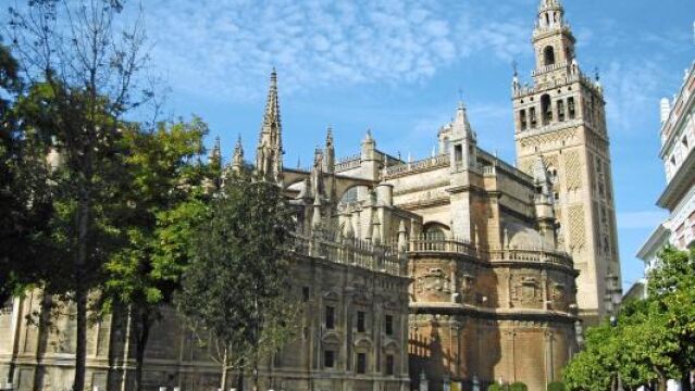 La Catedral de Sevilla, el Archivo de Indias y el Alcázar pasan a ser bienes de Valor Universal Excepcional, según la Unesco