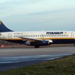 Según la web de Ryanair, ningún vuelo que conecte aeropuertos españoles con irlandeses ha sido cancelado por esta huelga europea, tampoco ninguno con Holanda. Foto: Andia - GTRESonlie