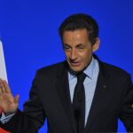 Sarkozy actuará contra la escasez de carburante en Francia