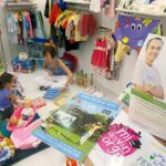 Tienda solidaria para ayudar a los niños mariposa