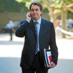 CiU caldea la precampaña y denuncia al Govern por los informes inútiles