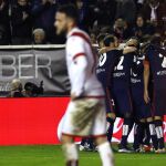 Los jugadores del Atlético de Madrid celebran el gol marcado por Correa.