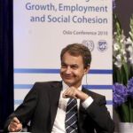 Zapatero: «La peor crisis es la del pesimismo y España no va a caer en ella»