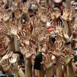 Galería de imágenes: el «chupinazo» desata el desenfreno en San Fermín