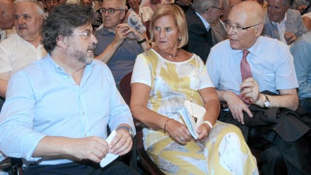 Antoni Castellà, Núria de Gispert y Joan Rigol en la presentación de Demòcrates de Catalunya