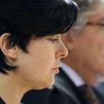 Rosario Porto y su letrado José Luis Gutierrez Aranguren, durante el juicio