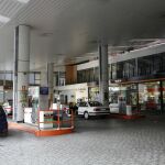 Este fin de semana, repostar en las gasolineras de playa será más caro
