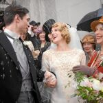 Blake Lively, a la derecha, y Richard Hamon, a la izquierda, en una imagen de la película