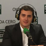 El presidente de Ciudadanos (C's), Albert Rivera, en el programa "Más de Uno"en Onda Cero