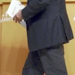 Joan Puigcercós abandona la sala tras anunciar que no optará a la reelección como presidente de ERC en el congreso de octubre