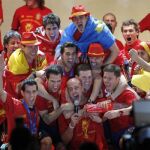Los internacionales del Barça no entran en la polémica del amistoso de España