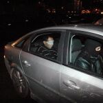 Imagen de archivo del traslado de uno de los dos presuntos etarras vinculados con el atentado mortal contra dos guardias civiles en Capbreton (suroeste Francia) (05/12/07)