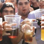 Para un 91,5% el botellón es nocivo para los jóvenes