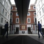 El edificio del Paseo del Prado que permanece ocupado por La Ingobernable