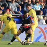 El Villarreal gana al Racing con la pegada de sus delanteros (2-0)