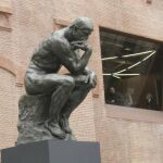 «El Pensador», de Rodin. El homo sapiens se ha elevado sobre el resto de seres vivos gracias al poder de la lógica