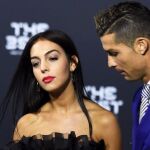 Ronaldo y Georgina Rodríguez en un premio al futbolista