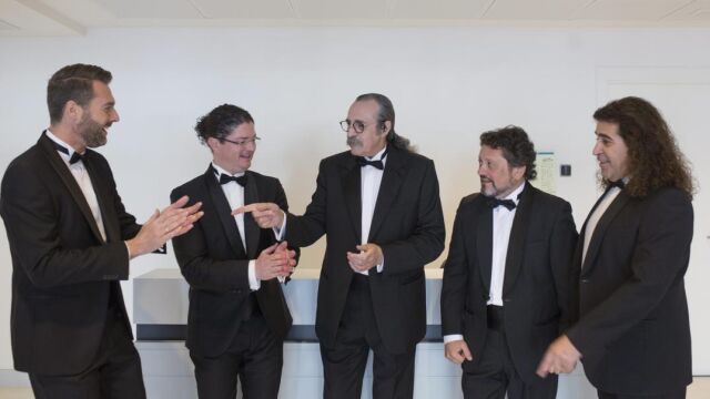 Pascual González y los Cantores de Híspalis interpretaron «Cristo: Pasión y Esperanza» en el Cartuja Center