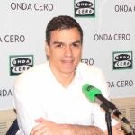 El secretario general del PSOE, Pedro Sánchez, durante su entrevista en Onda Cero