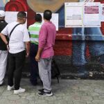 Escasa participación en las primeras horas de la elección hoy de la Asamblea Nacional Constituyente (ANC) de Venezuela.