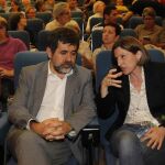 El presidente de la ANC, Jordi Sánchez, junto a la expresidenta Carme Forcadell (