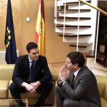 El secretario general del PSOE, Pedro Sánchez, y el presidente de Ciudadanos, Albert Rivera