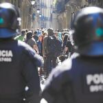 La desocupación del edificio por parte de los Mossos terminó sin detenidos