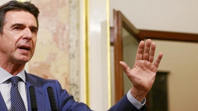 José Manuel Soria, ex ministro de Industria Energía y Turismo, en una imagen de archivo durante una rueda de prensa en el Congreso